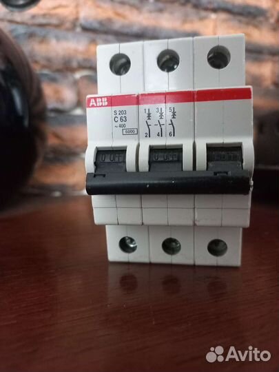 Автоматический выключатель