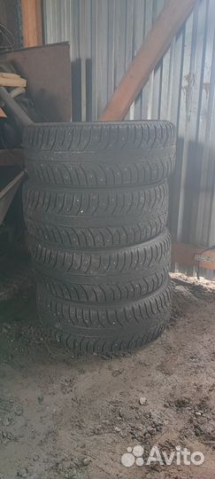 Bridgestone Ice Cruiser 7000 195/55 R15 85T