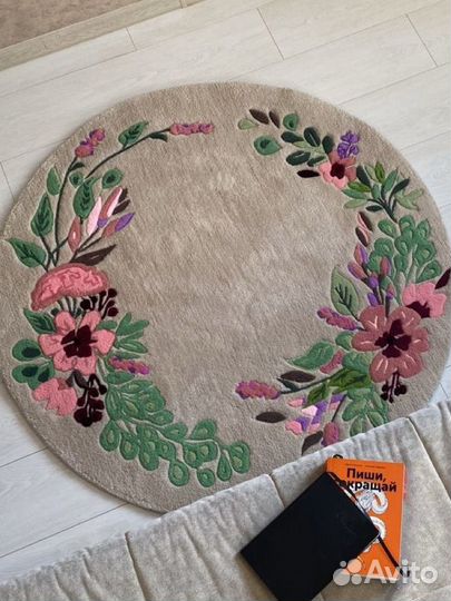 Тафтинговый ковер