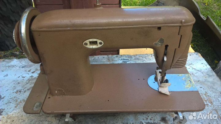 Швейная машина Подольск