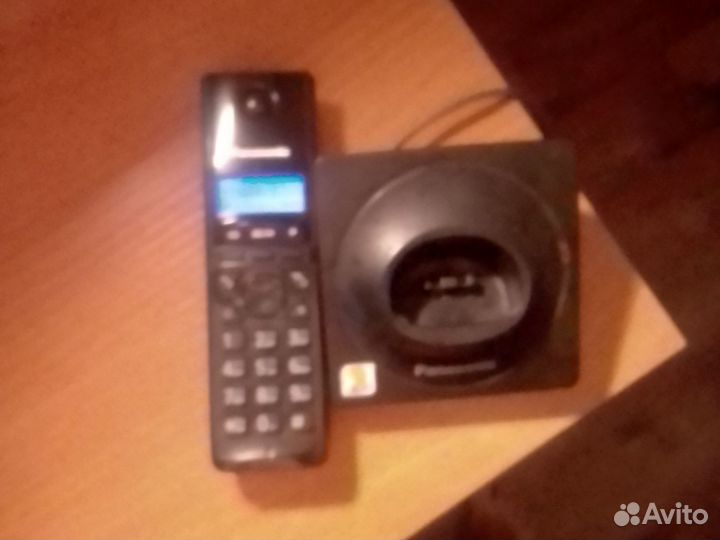 Телефон panasonic