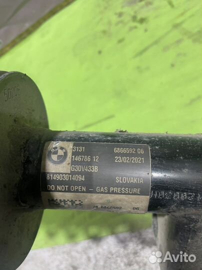 Амортизатор передний правый BMW 5 G30