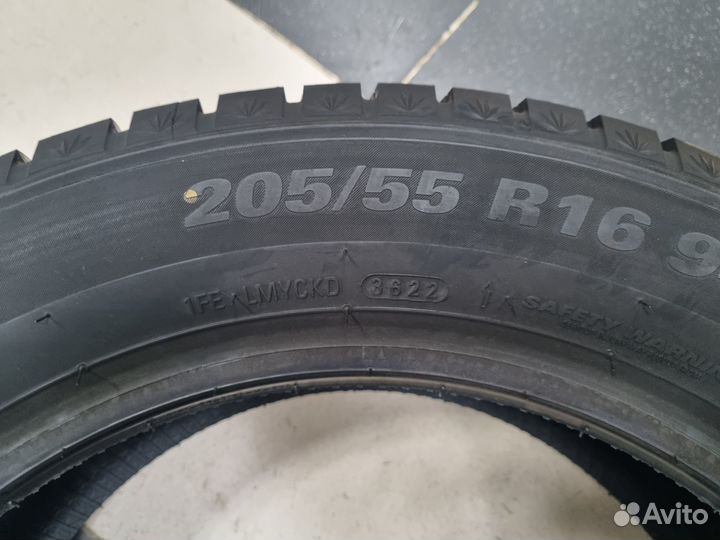 Kumho WinterCraft Ice Wi51 205/55 R16 94T