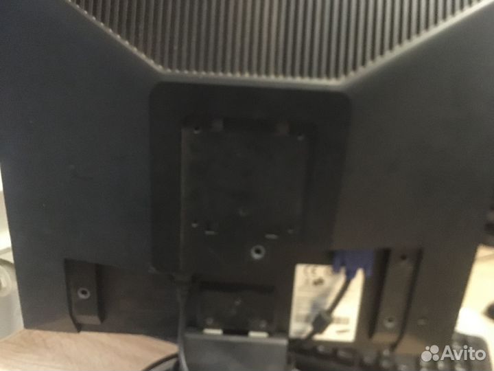 Монитор Samsung Syncmaster 940N