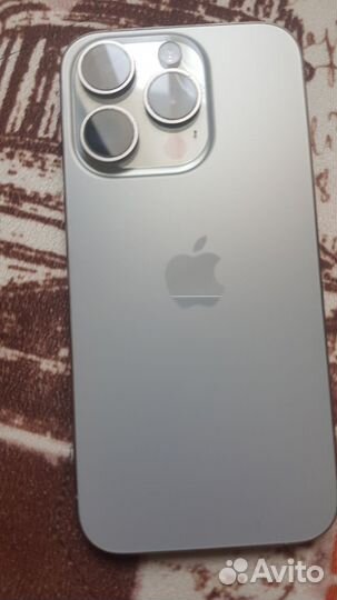 iPhone 15 Pro, 256 ГБ