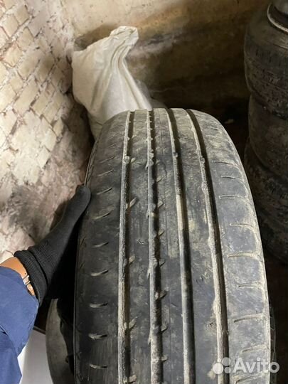 Nexen N8000 235/65 R17