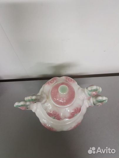 Чайник фарфоровый 