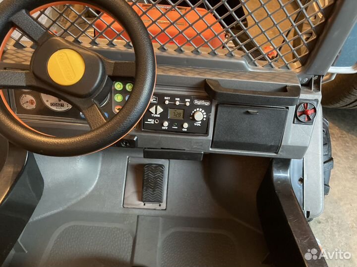 Детский электромобиль Gaucho Rockin NEW Peg-Perego