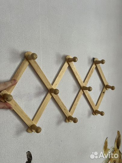 Вешалка раздвижная деревянная