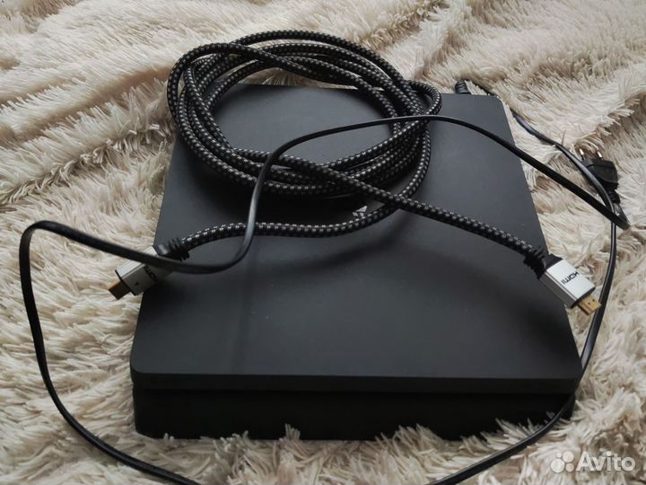 Игровая приставка ps4 slim 500gb