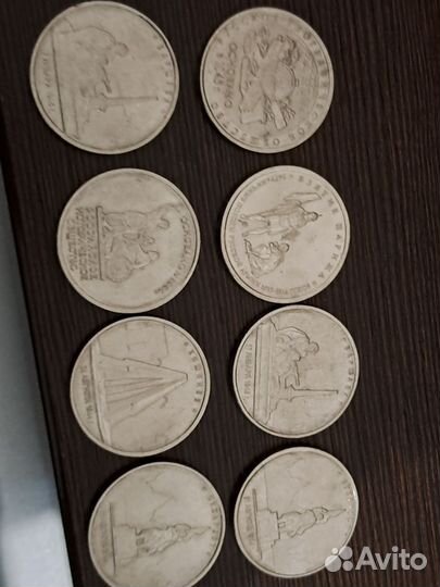 Продам коллекционные монеты