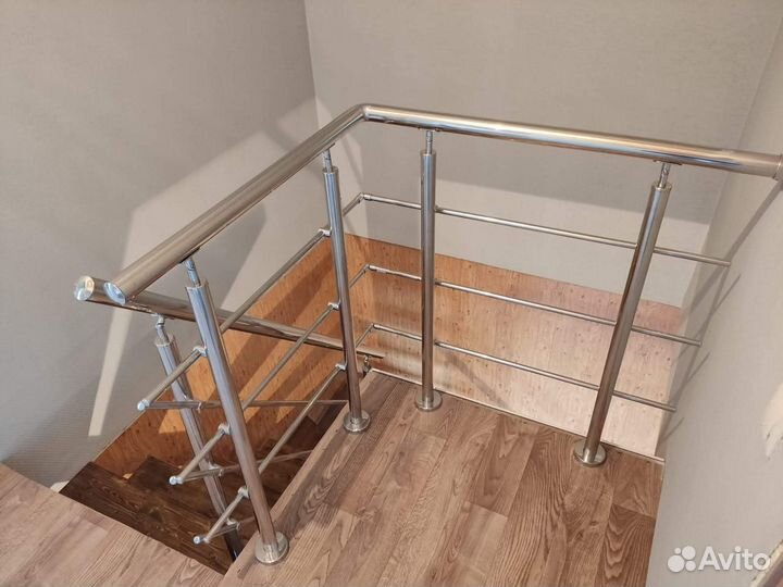 Перила для лестниц из нержавейки
