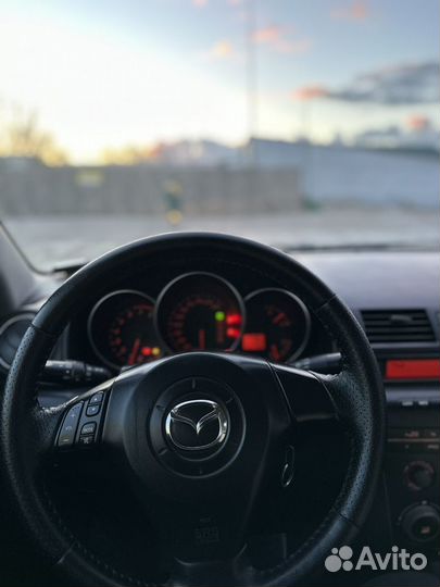 Mazda 3 1.6 AT, 2005, 318 000 км