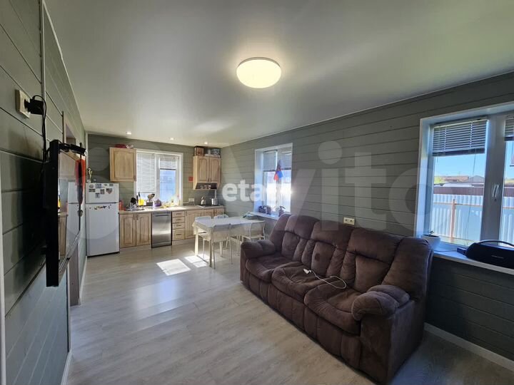 Дом 79,2 м² на участке 6 сот.