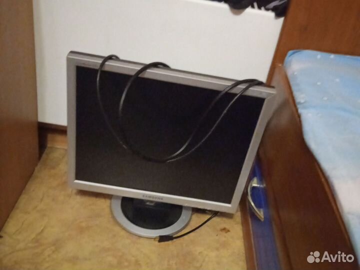 Монитор samsung syncmaster 920n