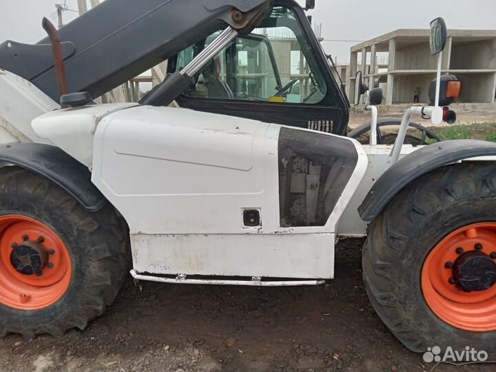 Телескопический погрузчик Bobcat T40140, 2007