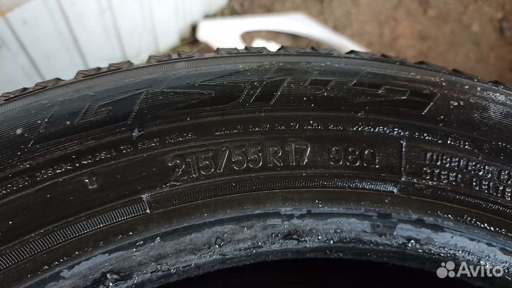 Toyo Observe GSi-5 215/55 R17
