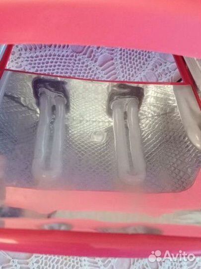 Лампа для сушки лака на ногтях