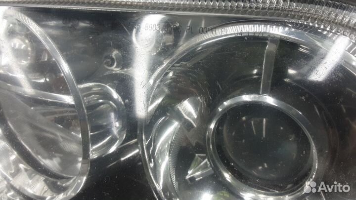 Фара левая Chrysler 300C 2008