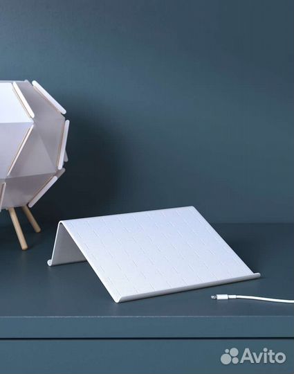 Подставка для планшета Исбергет новая IKEA 25х25см
