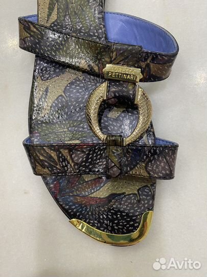 Босоножки женские