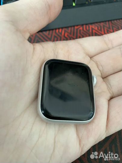 Смарт-часы Apple Watch Series 5 40 mm