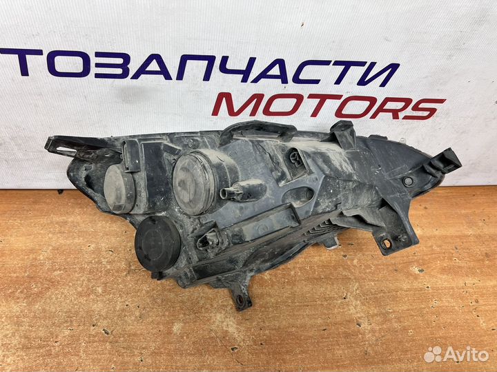 Peugeot Partner 2 B9 Фара передняя левая 08-12 гг