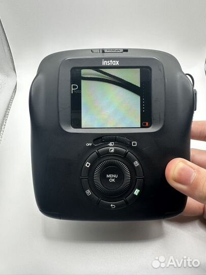 Фотоаппарат Fujifilm Instax Square 20