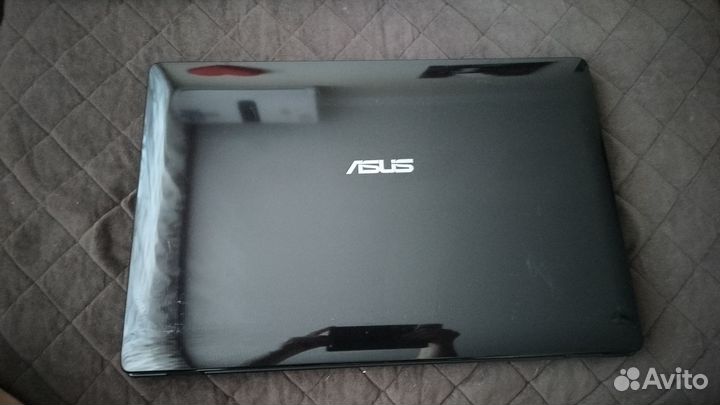 Ноутбук asus X77JV