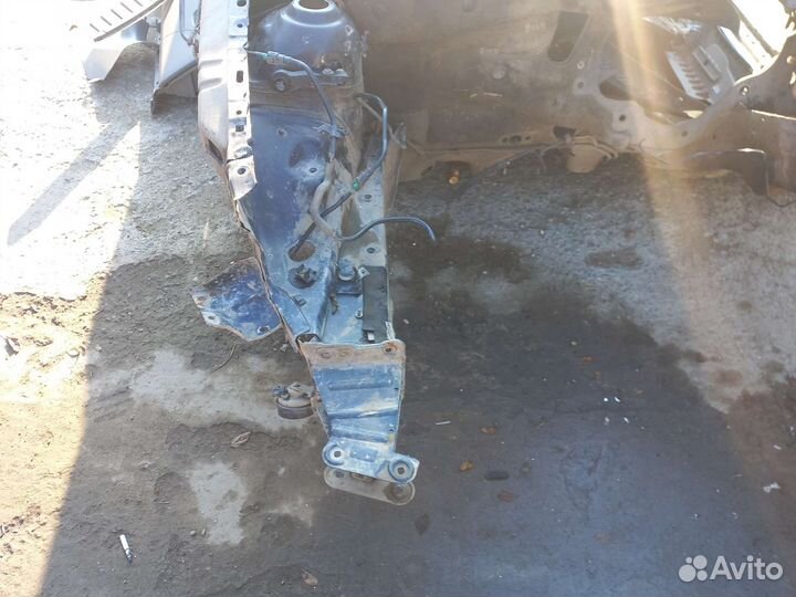 Четверть передняя правая Опель Астра Н