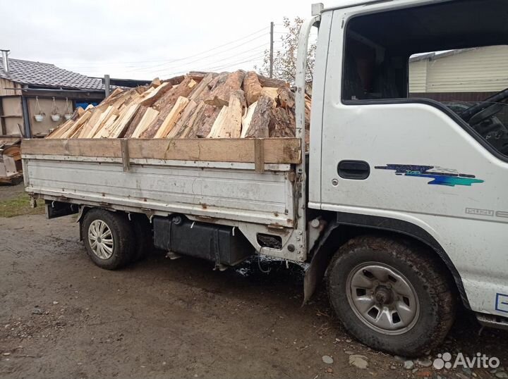 Чурками и колотые дрова