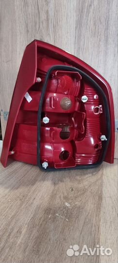 Фонарь задний левый skoda octavia a5