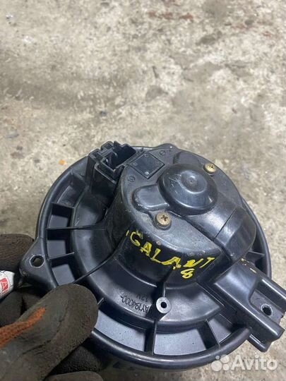 Моторчик печки Mitsubishi galant 8