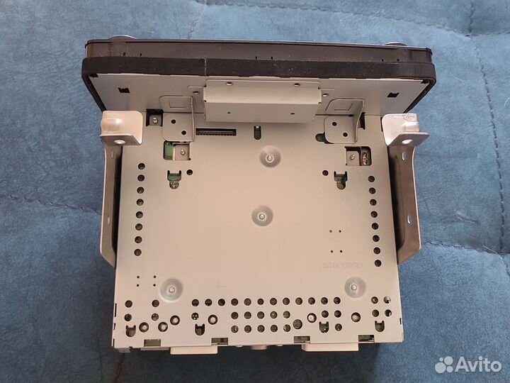 Магнитола Pajero Sport 2 2015 года