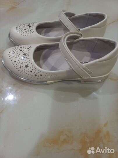 Туфли для девочки 30 размер белые
