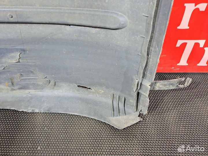 Крыло заднее верхняя часть