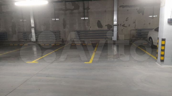 Машиноместо, 15 м²