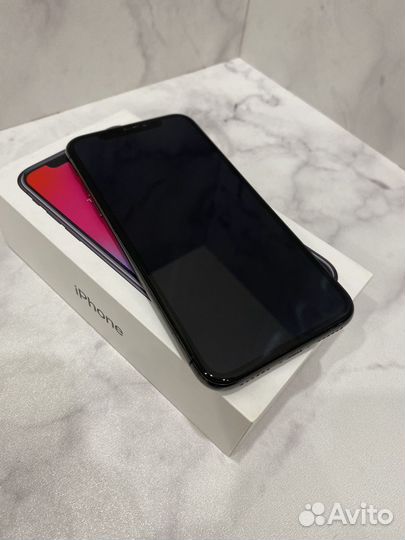 iPhone X, 256 ГБ