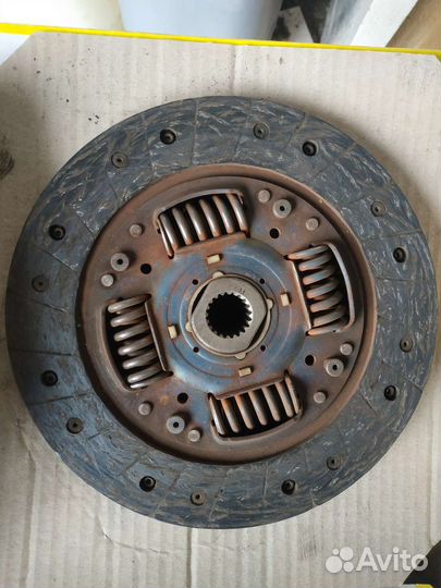 Продам сцепление Киа Серато