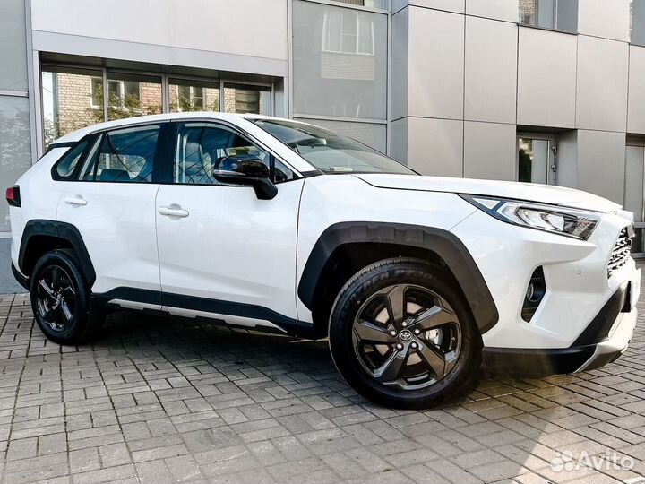 Toyota RAV4 2.0 CVT, 2023