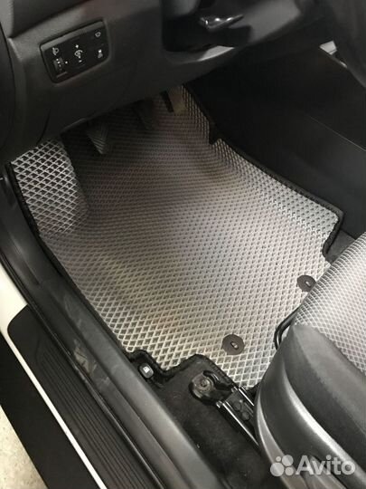 Коврики в автомобиль эва в подарок подпятник + 2 л