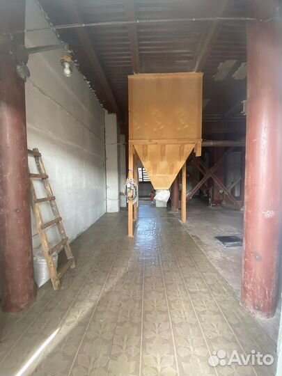 Мельница сортового помола и земельный участок