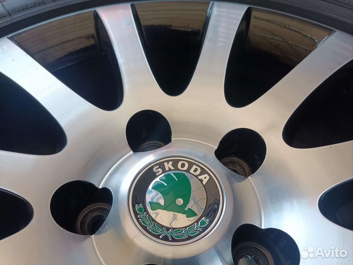 Литьё оригинал Skoda R-17 (5x112) 4 шт. как новые