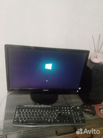 Монитор Philips 226v4l