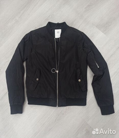 Бомбер женский