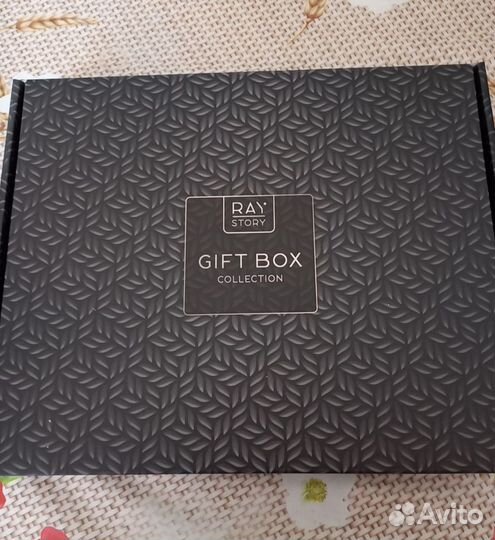 Подарок женщине