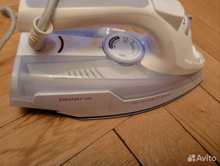Утюг Polaris