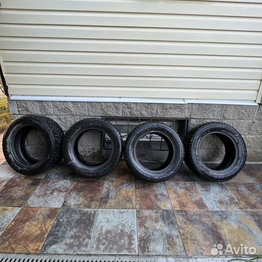 Bridgestone Ice Cruiser 7000 205/55 R16