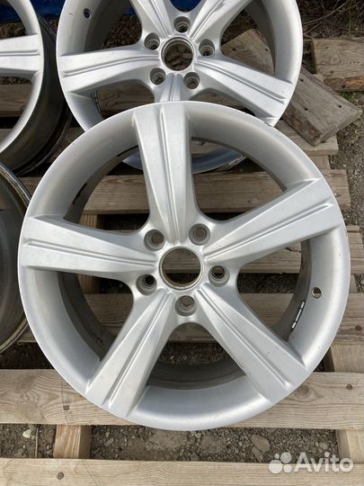 Литые диски r17 (557)