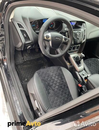 Чехлы на сиденья Nissan Tiida, и другие